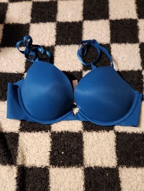 Victoria's Secret Bright Blue Push-Up Bra